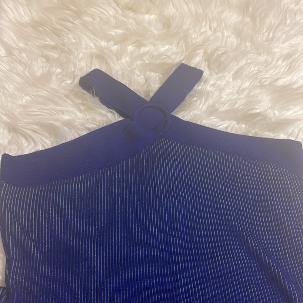 Dress - Picture 4 of 7